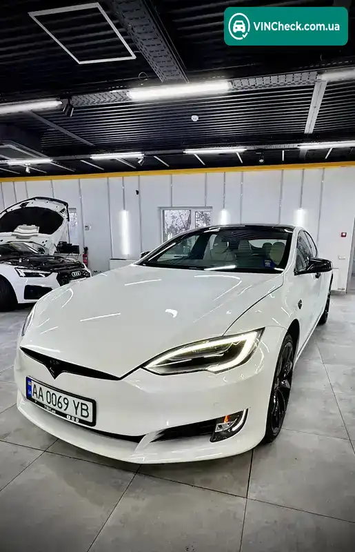 Tesla Model S 2019, фото з оголошення 2 з 21, VIN 5YJSA1E22LF362925