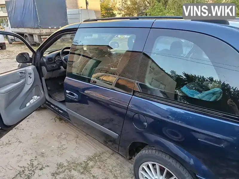 Chrysler Voyager 2005, фото з оголошення 1 з 9, VIN 1C8GYB2565Y532176
