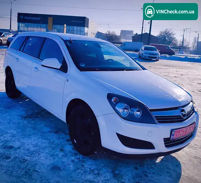 Opel Astra 2011, фото з оголошення 1 з 20, VIN W0L0AHL35B2037165