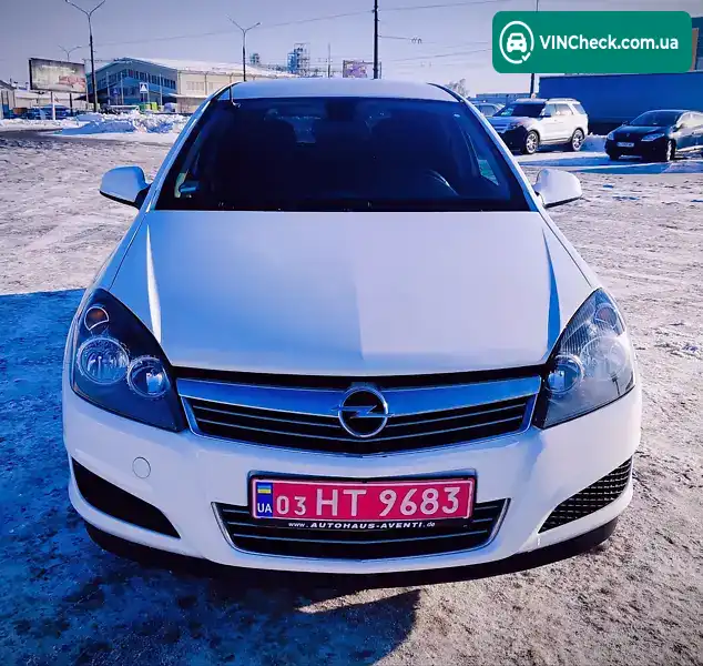 Opel Astra 2011, фото з оголошення 2 з 20, VIN W0L0AHL35B2037165