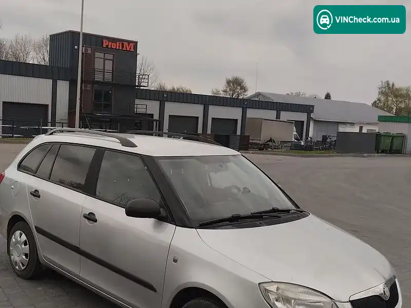 Skoda Fabia 2008, фото з оголошення 2 з 16, VIN TMBFH65J783180370