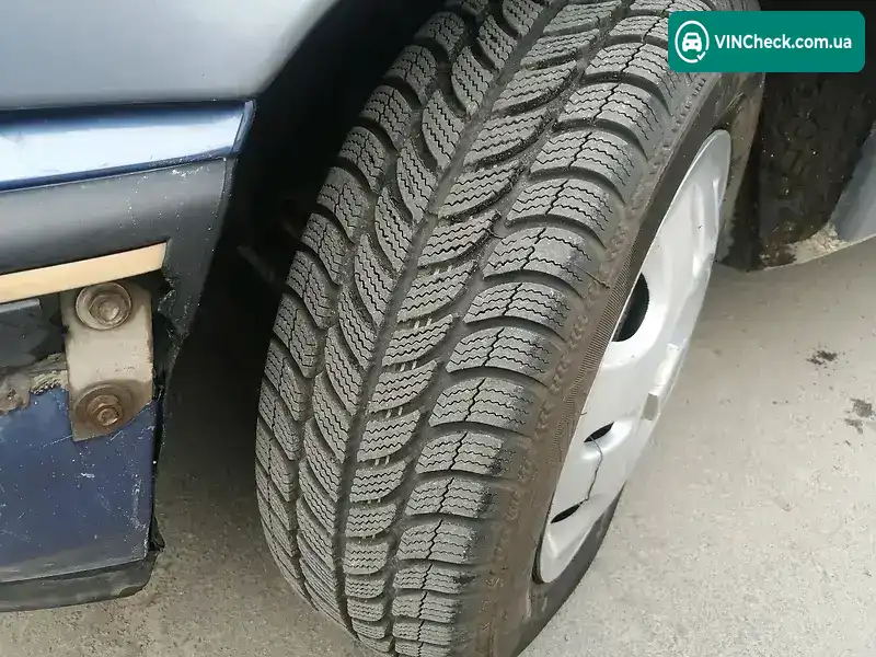 Ford Sierra 1990, фото з оголошення 2 з 12, VIN WF0AXXGBBALB47382