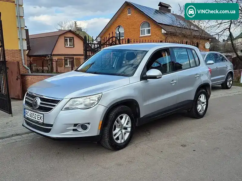 Volkswagen Tiguan 2011, фото з оголошення 2 з 14, VIN WVGAV7AX0BW534525