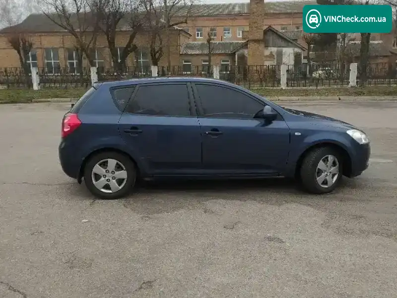 Kia Ceed 2007, фото з оголошення 2 з 11, VIN Y6LFF24128L002171