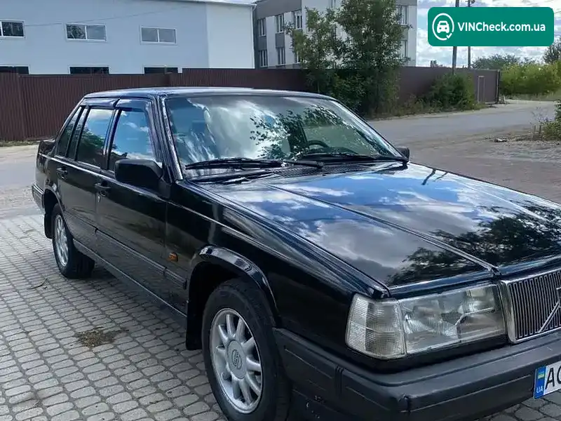 Volvo 940 1994, фото з оголошення 2 з 11, VIN YV1944742R1165130