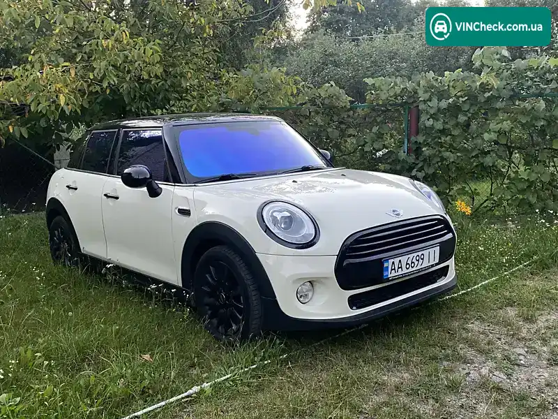 MINI Hatch 2015, фото з оголошення 1 з 12, VIN WMWXS510802B11209