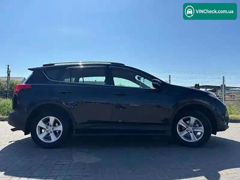 Toyota RAV4 2013, фото з оголошення 2 з 7, VIN JTMREREV10D020493