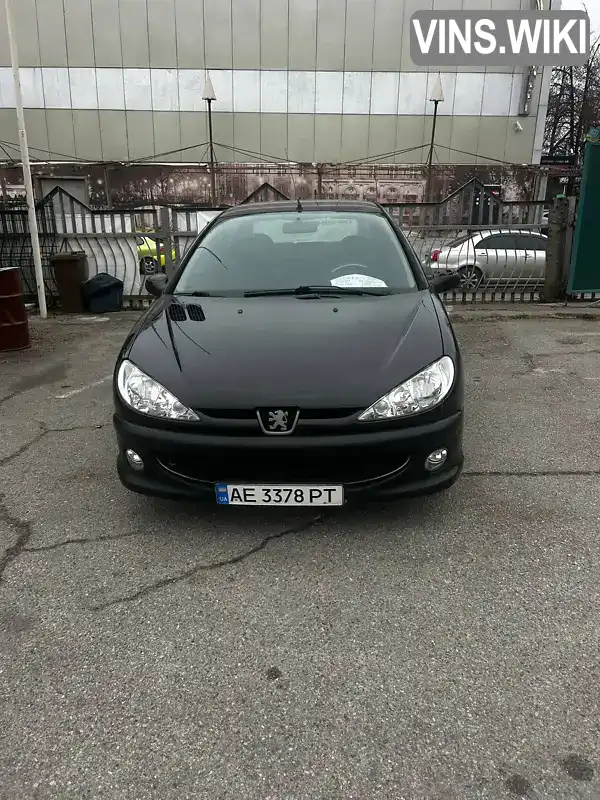 Peugeot 206 2006, фото з оголошення 2 з 16, VIN VF32BKFWA72768669