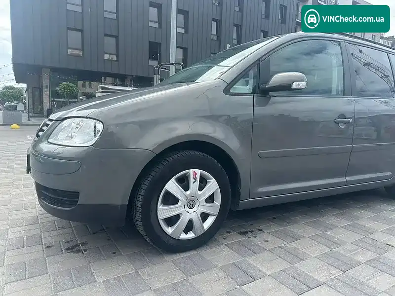 Volkswagen Touran 2006, фото з оголошення 1 з 20, VIN WVGZZZ1TZ6W165621