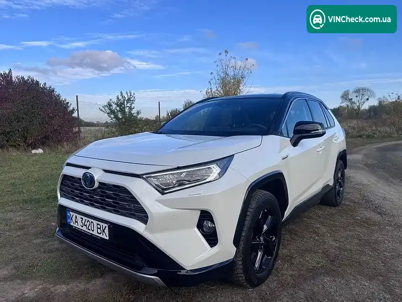 Toyota RAV4 2019, фото з оголошення 1 з 13, VIN JTMRW3FV00J005221