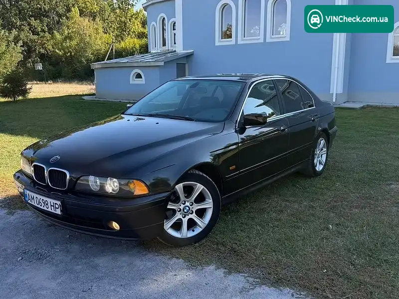 BMW 5 Series 2001, фото з оголошення 1 з 13, VIN WBADM71040GU52762