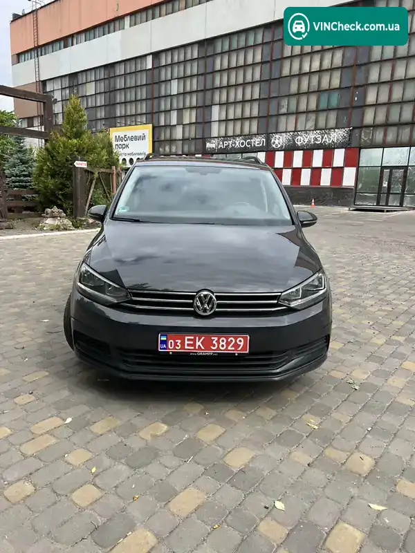 Volkswagen Touran 2019, фото з оголошення 2 з 20, VIN WVGZZZ1TZLW007962