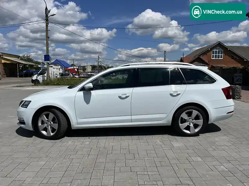Skoda Octavia 2017, фото з оголошення 2 з 20, VIN TMBJJ9NE2J0180598