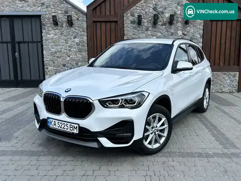 BMW X1 2022, фото з оголошення 1 з 21, VIN WBA31AA0405V14657