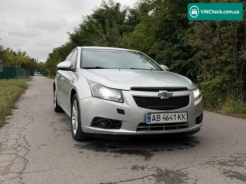 Chevrolet Cruze 2012, фото з оголошення 2 з 15, VIN KL1JA69Y9CK666312