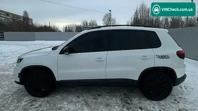 Volkswagen Tiguan 2015, фото з оголошення 1 з 7, VIN WVGBV7AX2GW511937