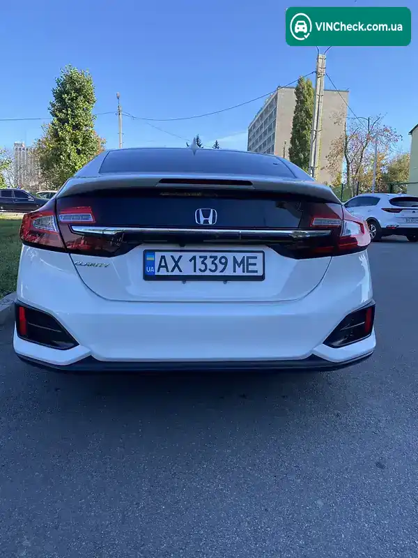 Honda Clarity 2017, фото з оголошення 2 з 9, VIN JHMZC5F31JC004554