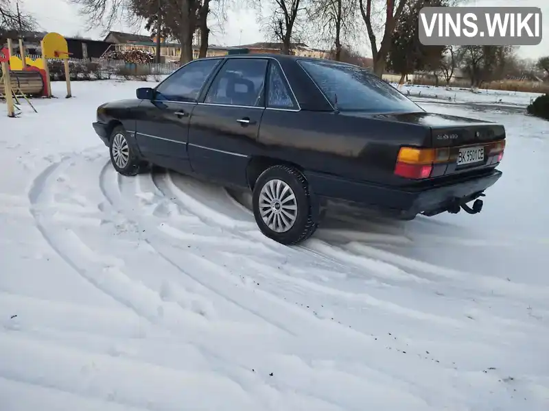 Audi 100 1985, фото з оголошення 2 з 9, VIN WAUZZZ44ZGN050479