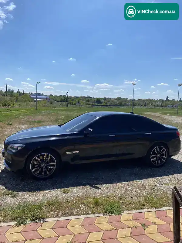 BMW 7 Series 2010, фото з оголошення 1 з 13, VIN WBAKC6C51BC393998
