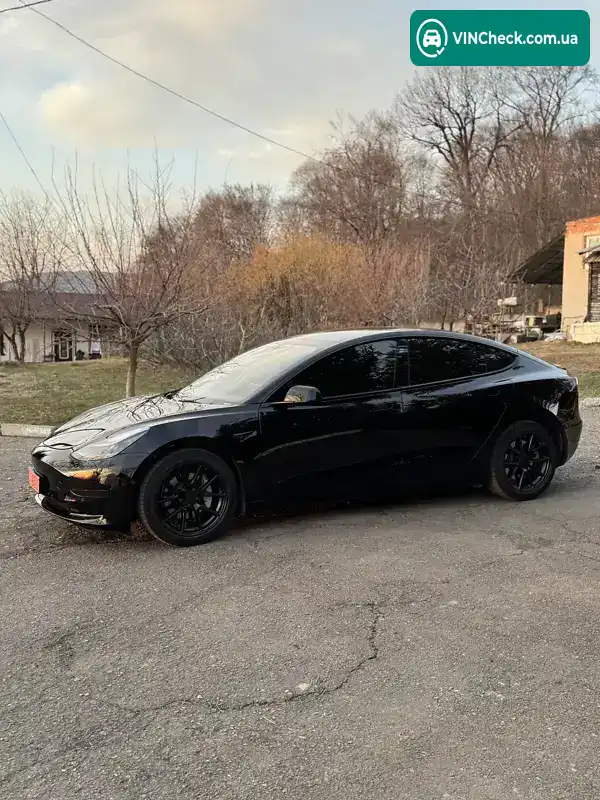 Tesla Model 3 2021, фото з оголошення 2 з 12, VIN LRW3E7FA4MC422202