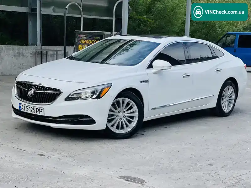 Buick LaCrosse 2018, фото з оголошення 2 з 21, VIN 1G4ZS5SS2JU129585