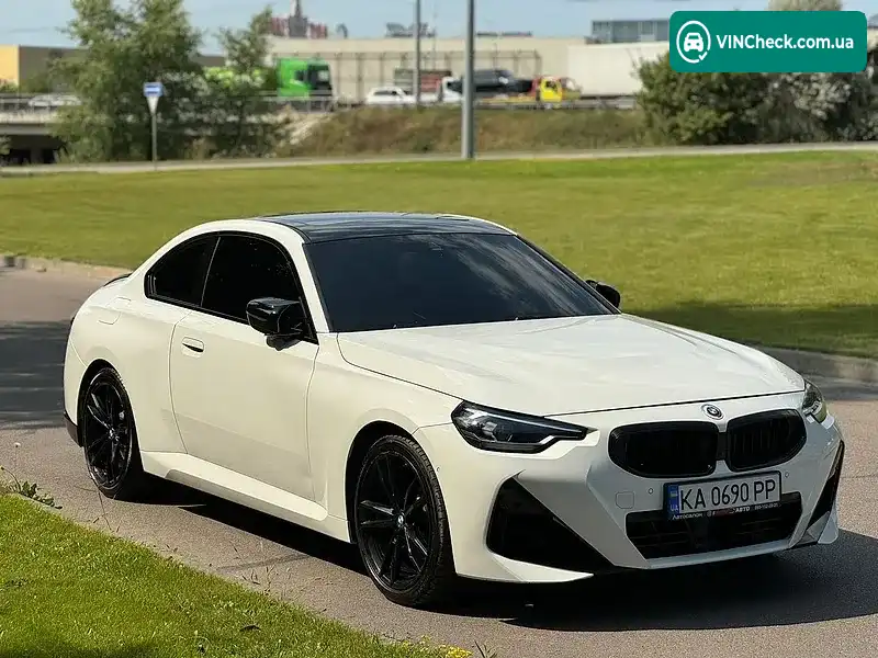 BMW 2 Series 2023, фото з оголошення 1 з 13, VIN 3MW33CM05R8E02208
