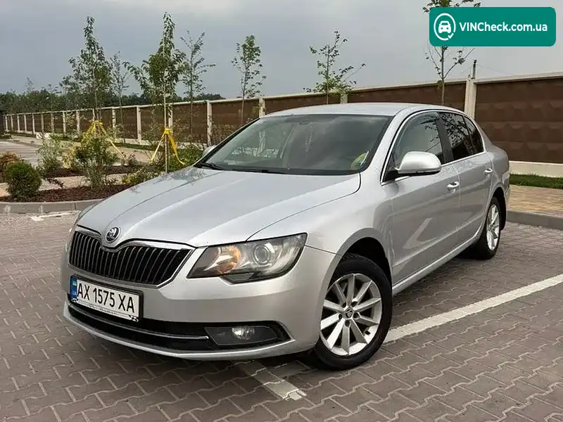 Skoda Superb 2013, фото з оголошення 1 з 9, VIN TMBAB43T4EB300082