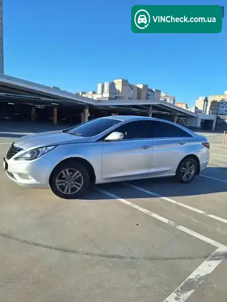 Hyundai Sonata 2012, фото з оголошення 2 з 18, VIN KMHEC41LBDA493835