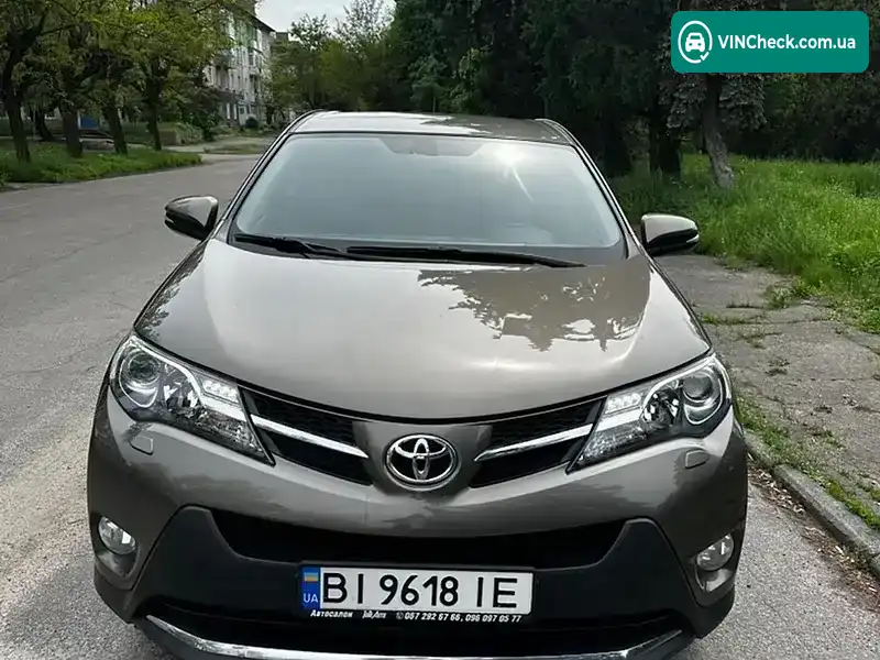 Toyota RAV4 2013, фото з оголошення 1 з 11, VIN JTMDAREV80D031318