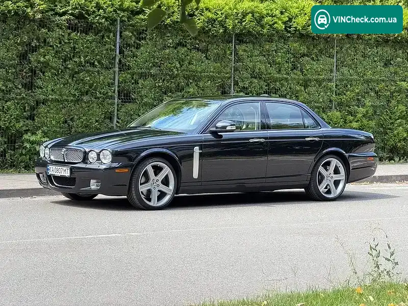 Jaguar XJ 2008, фото з оголошення 1 з 20, VIN SAJAA73R88TH26742