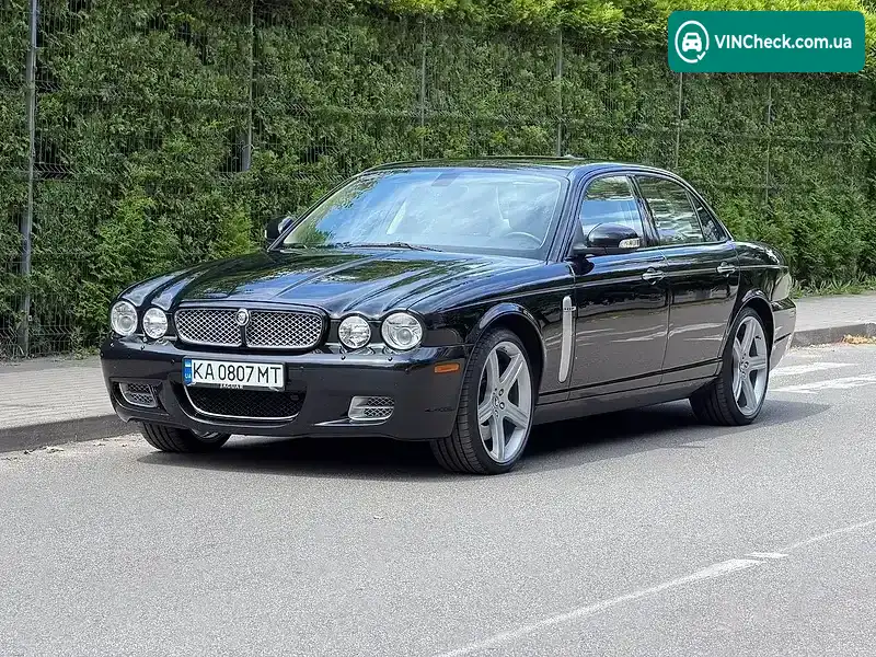 Jaguar XJ 2008, фото з оголошення 2 з 20, VIN SAJAA73R88TH26742