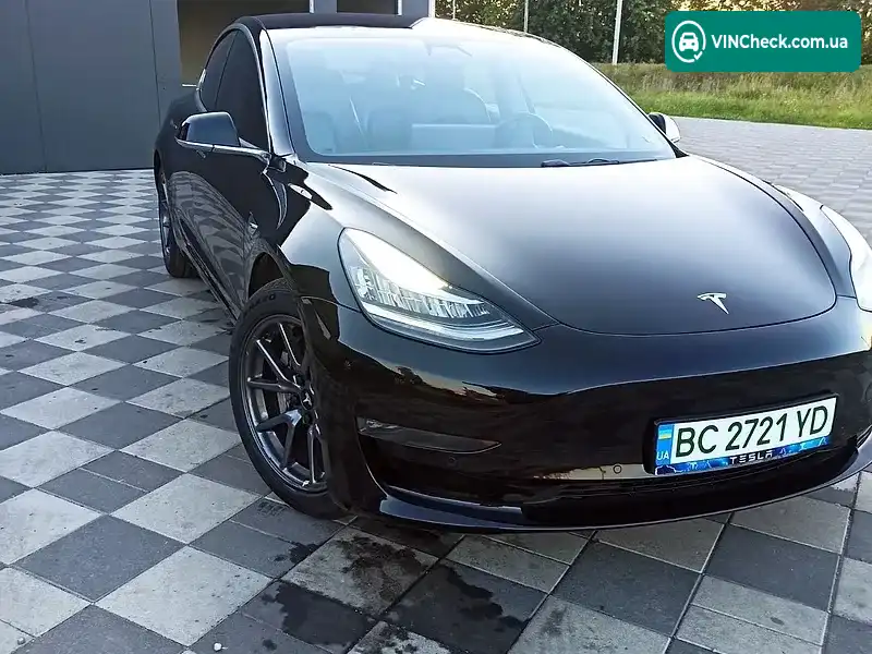 Tesla Model 3 2018, фото з оголошення 2 з 17, VIN 5YJ3E1EB0JF067909