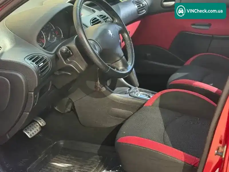 Peugeot 206 2006, фото з оголошення 2 з 21, VIN VF32AKFWR47606824