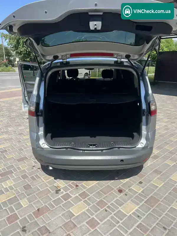 Ford S-Max 2007, фото з оголошення 2 з 14, VIN WF0SXXGBWS7K37199