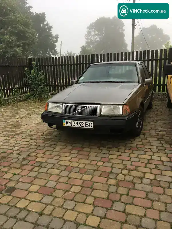 Volvo 440 1988, фото з оголошення 1 з 9, VIN XLBKX053EKC014364