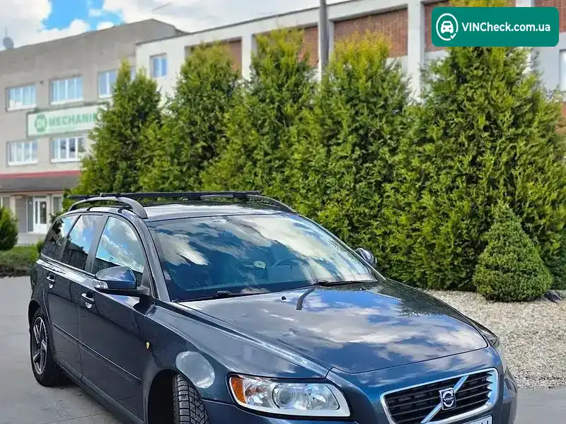 Volvo V50 2010, фото з оголошення 2 з 19, VIN YV1MW76F2A2571643