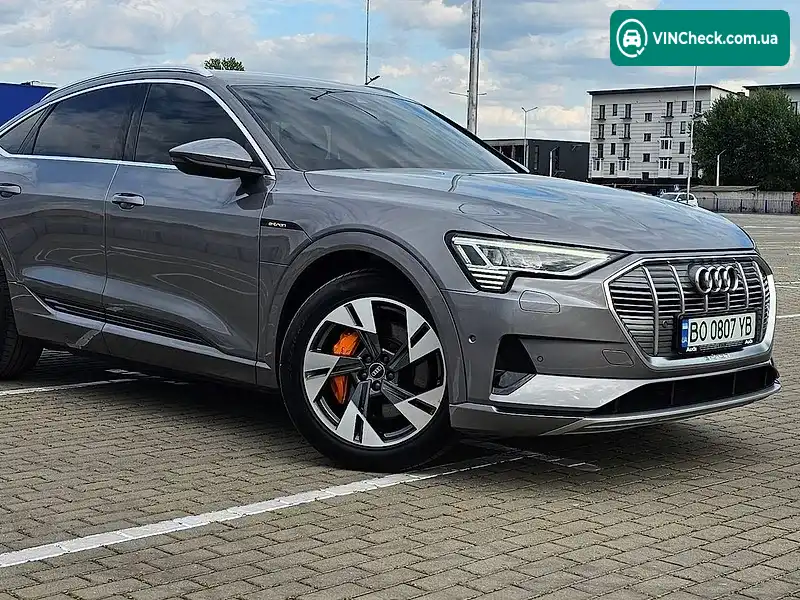 Audi e-tron 2020, фото з оголошення 1 з 20, VIN WAUZZZGE7MB015833