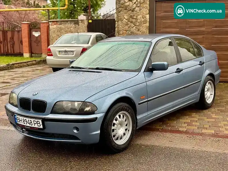 BMW 3 Series 1998, фото з оголошення 1 з 14, VIN WBAAL31040JJ22802