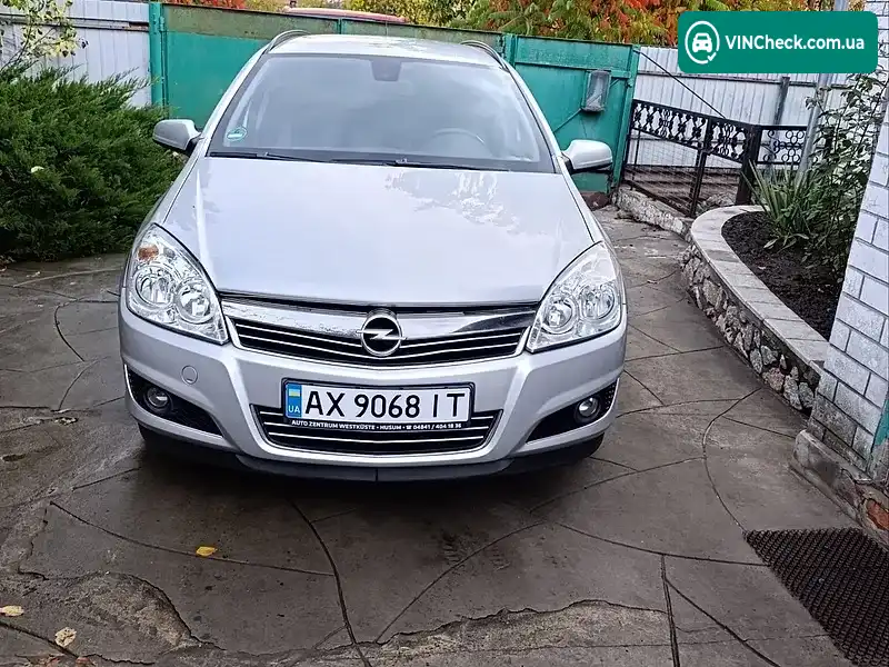 Opel Astra 2009, фото з оголошення 1 з 13, VIN W0L0AHL35A2005609