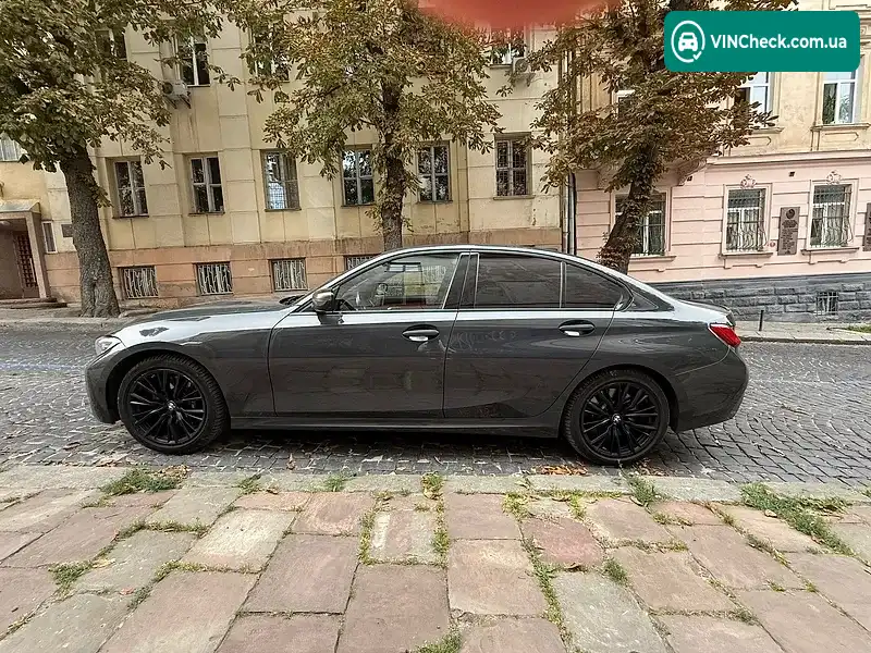 BMW 3 Series 2019, фото з оголошення 2 з 9, VIN WBA5U91060FH92861