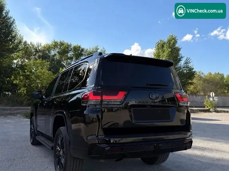 Toyota Land Cruiser 2023, фото з оголошення 2 з 20, VIN JTMABABJ104069296
