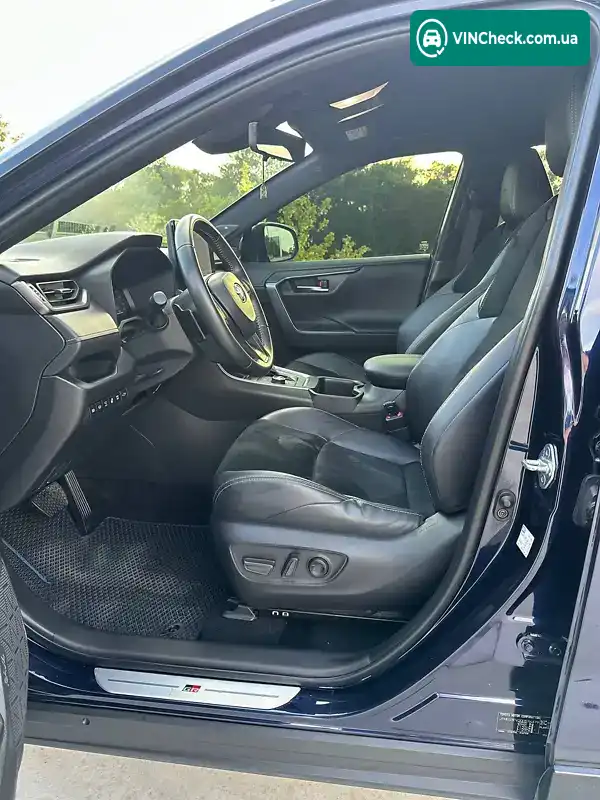 Toyota RAV4 2023, фото з оголошення 1 з 20, VIN JTME03FV20D576479