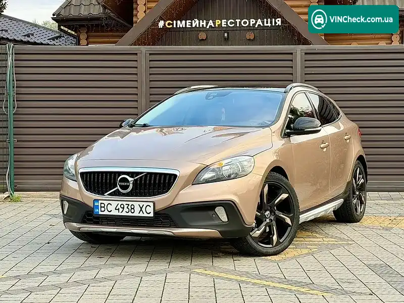 Volvo V40 2013, фото з оголошення 2 з 20, VIN YV1MZ8451D2006158