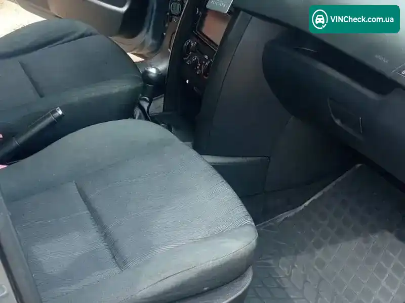 Peugeot 207 2007, фото з оголошення 2 з 15, VIN VF3WCKFVC33527930