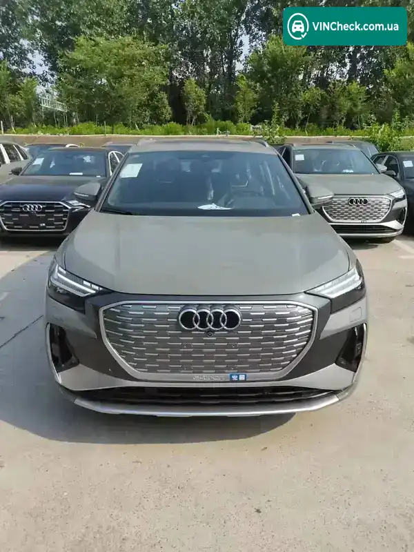 Audi Q4 e-tron 2023, фото з оголошення 1 з 13, VIN LFVVB9G37P5212082