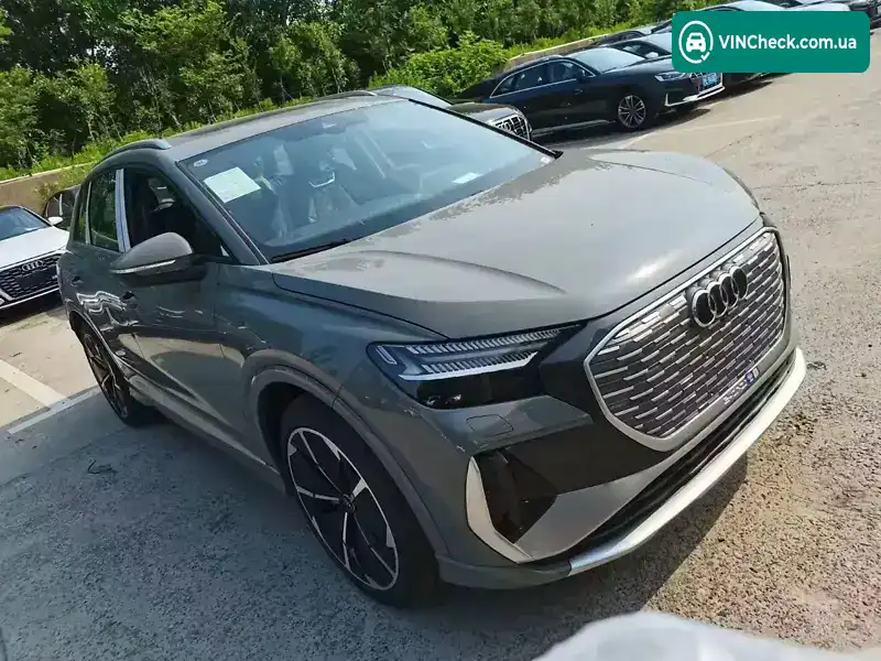 Audi Q4 e-tron 2023, фото з оголошення 2 з 13, VIN LFVVB9G37P5212082
