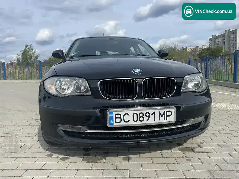 BMW 1 Series 2010, фото з оголошення 2 з 20, VIN WBAUH31060E408335