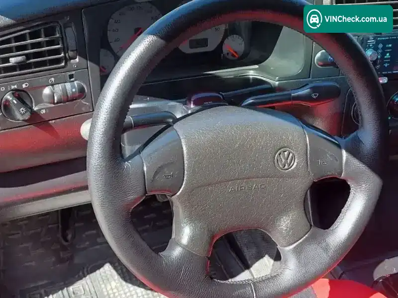 Volkswagen Golf 1994, фото з оголошення 2 з 20, VIN WVWZZZ1HZRW324849