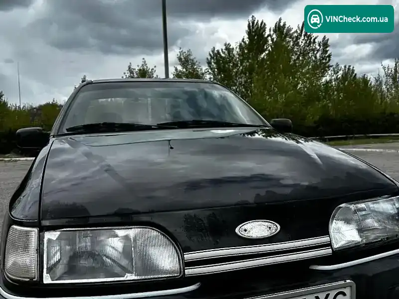 Ford Sierra 1988, фото з оголошення 1 з 10, VIN WF0FXXGBBFJT51776