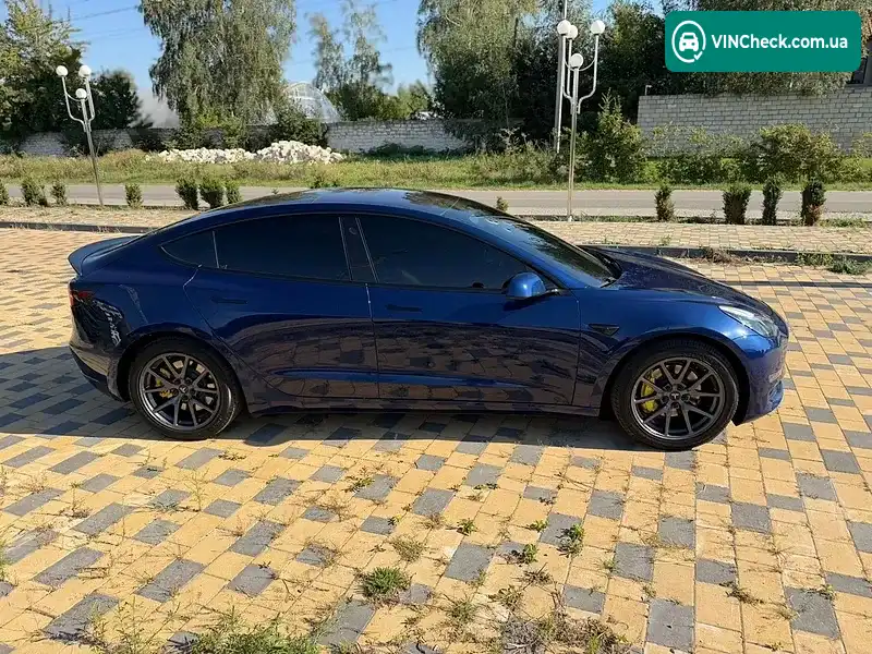Tesla Model 3 2018, фото з оголошення 1 з 20, VIN 5YJ3E1EB7JF112537